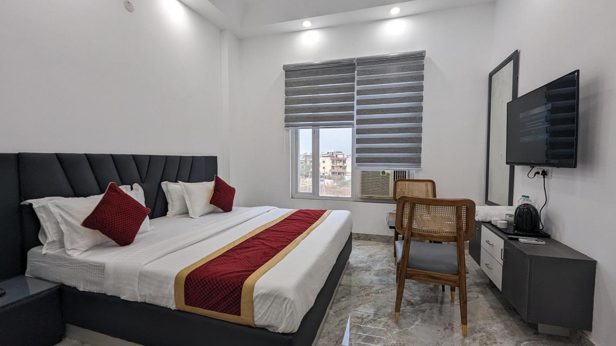 Hotel Green Vegas Faridabad Esterno foto