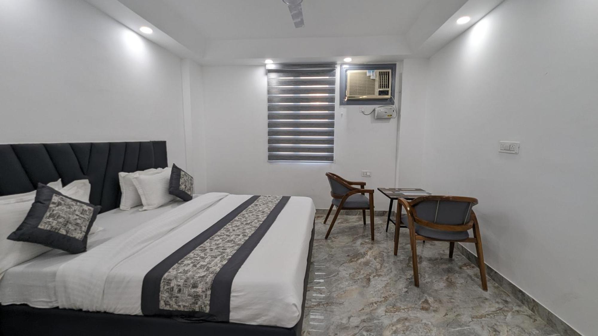 Hotel Green Vegas Faridabad Esterno foto